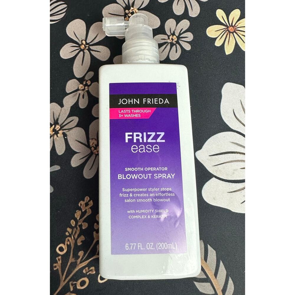John Frieda Frizz Ease Smooth Operator Blowout Spray‎ 6.77 oz